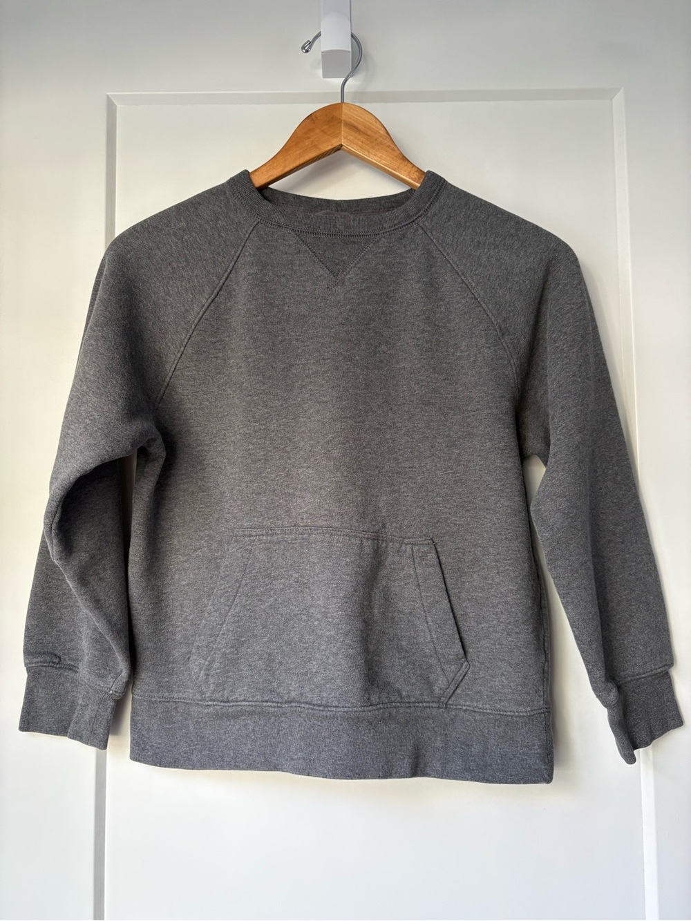 GAP Kids Grey Sweatshirt size large 10